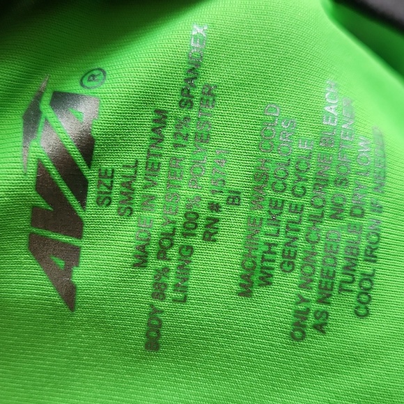 Avia shelf bra removeable cups - Picture 6 of 8